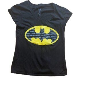 Black and Yellow DC COMICS BATMAN T-Shirt Tee Fits Size Small